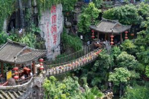Chongqing Nightscapes & Leshan Wonders Getaway 5D4N