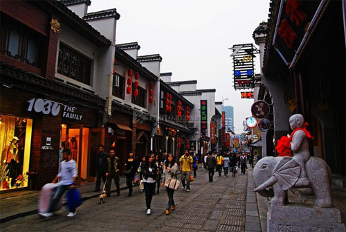 Dreamscape China: Avatar Peaks, Mini Venice & Furong Falls 5D4N Charter 2026