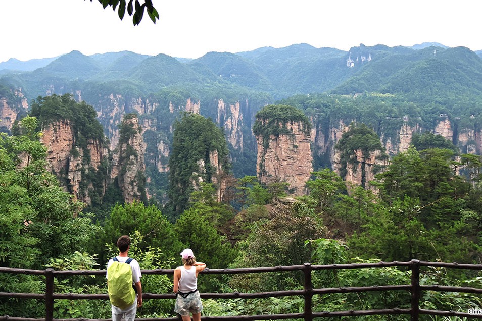 Dreamscape China: Avatar Peaks, Mini Venice & Furong Falls 5D4N Charter 2026